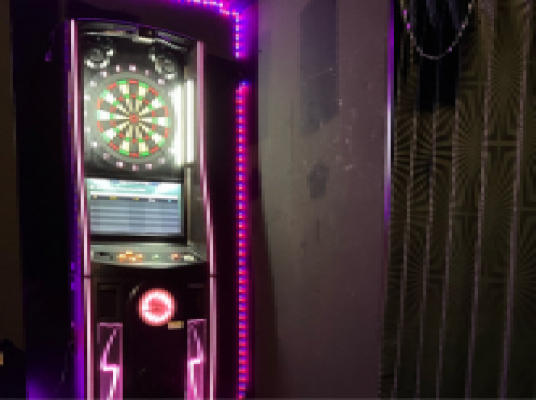 Karaoke＆Amusement Bar MANA